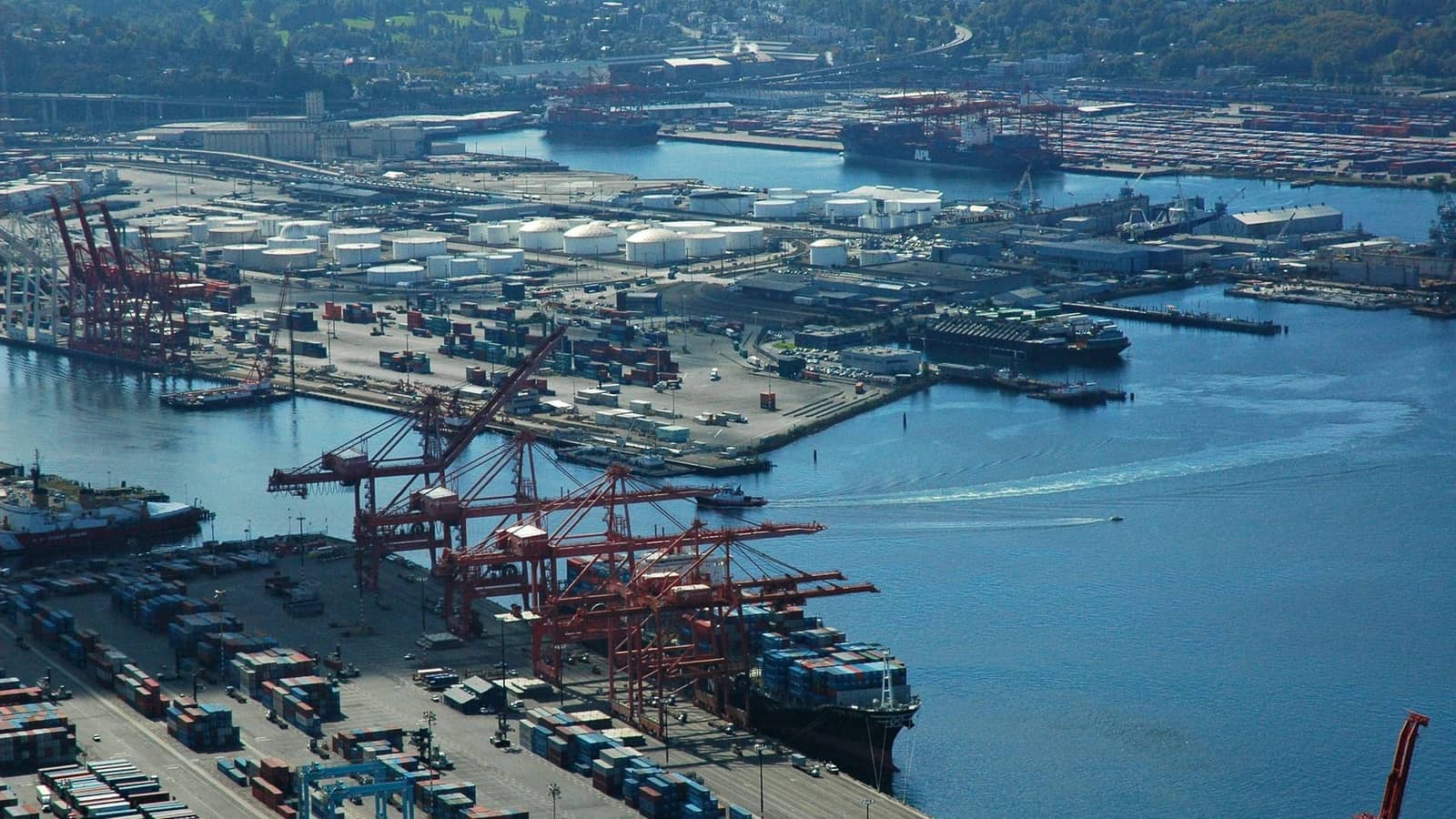 Containers awaiting customs clearance at Ashdod port